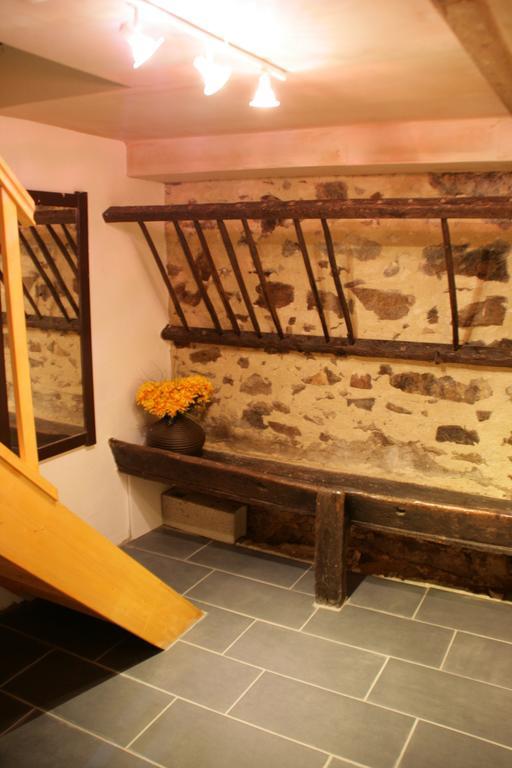 Le Petit Mas D'Ile Bed & Breakfast Saint-Germain-de-Confolens Room photo